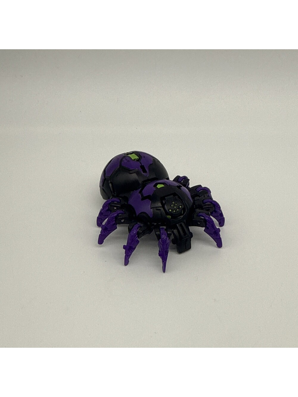 Bakugan Darkus Webam B400 Battle Planet Figure Great Condition